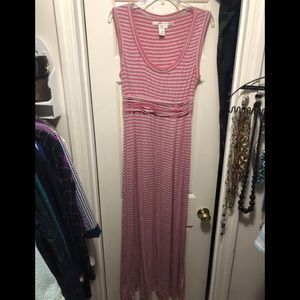 Max studio maxi dress dark pink and grey stripped